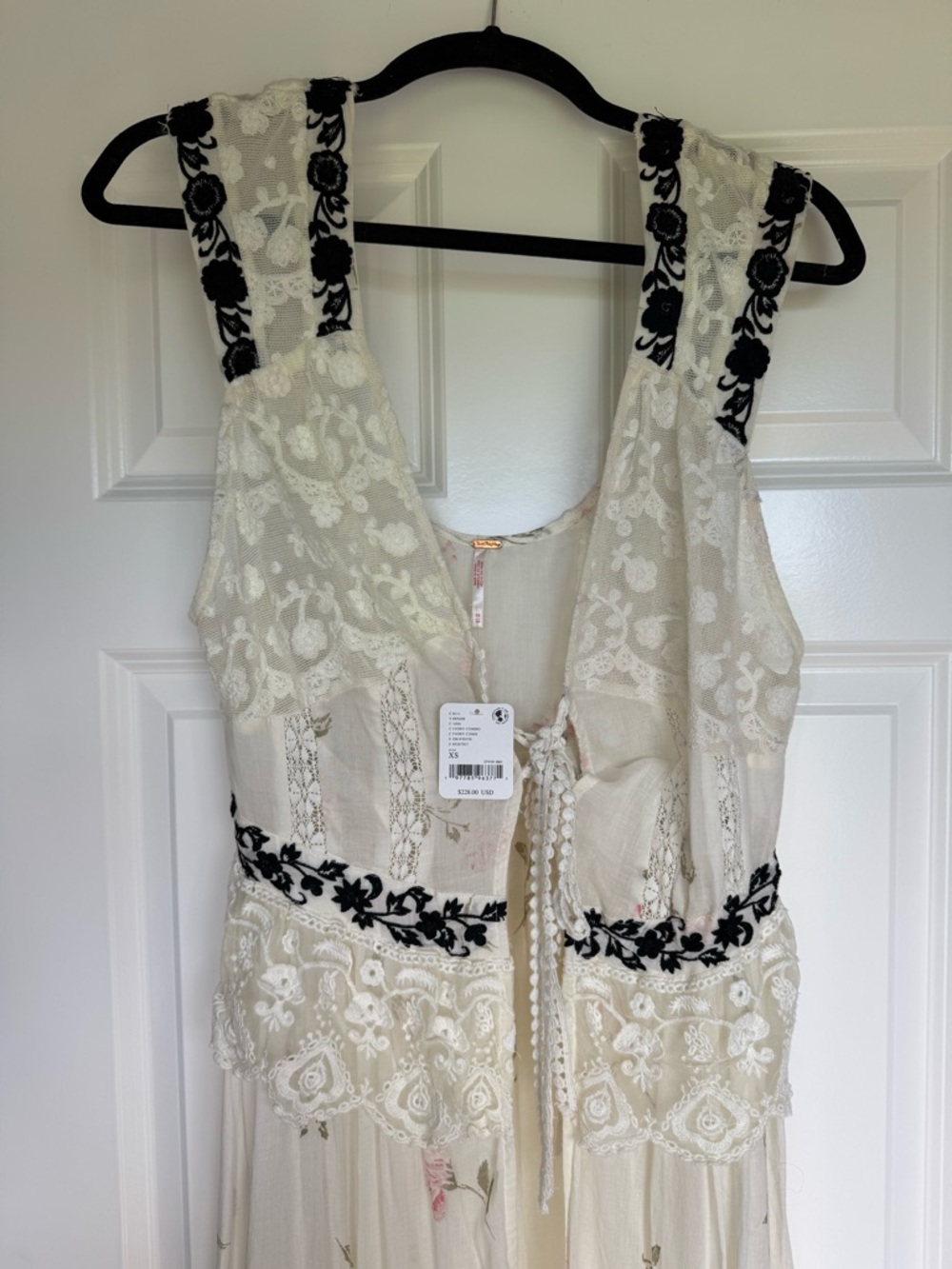 Free People Ivory Lace Tank Top with Black Floral Trim - Picture 3 of 9